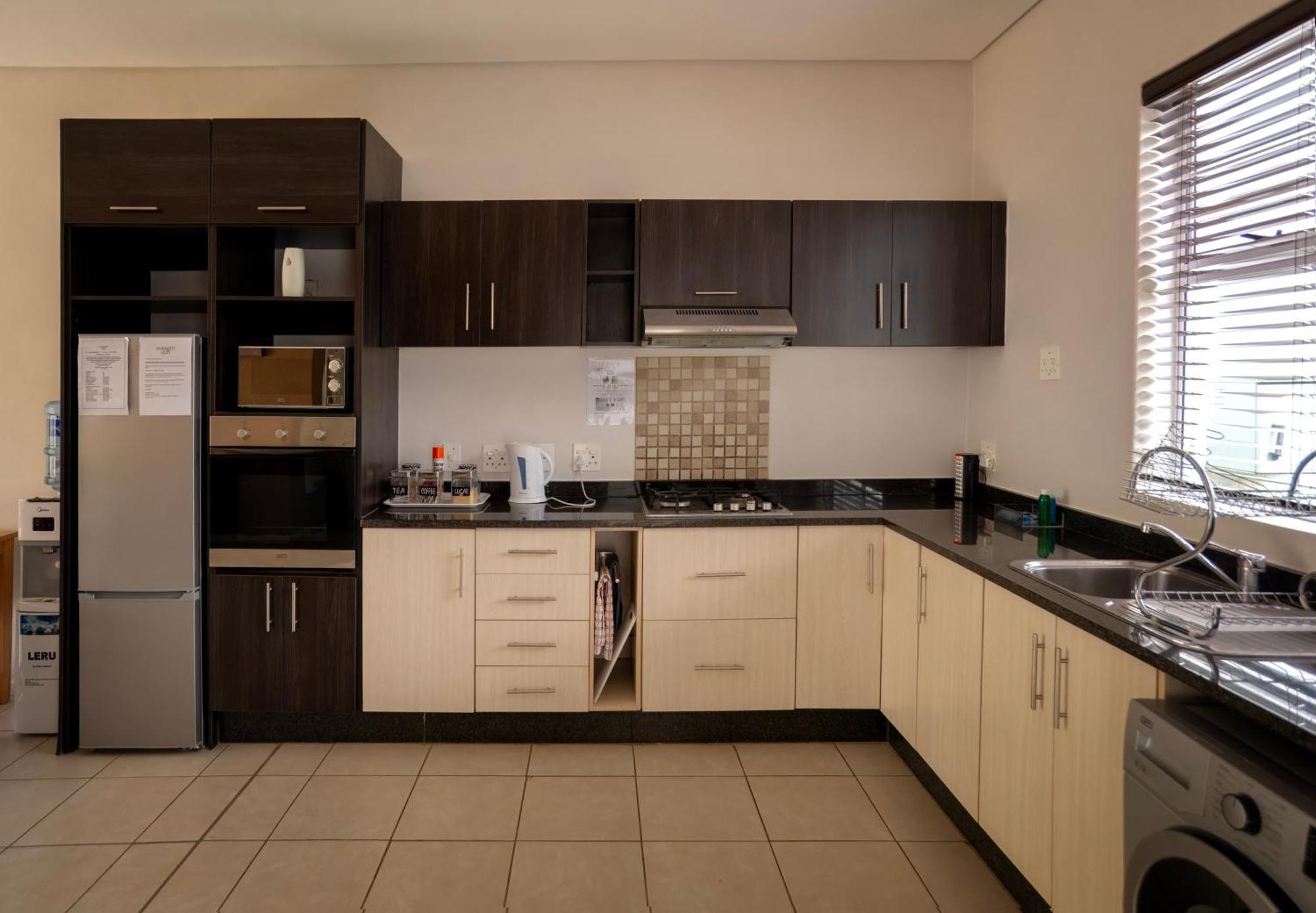 Apartments @ 125 Gaborone Eksteriør bilde