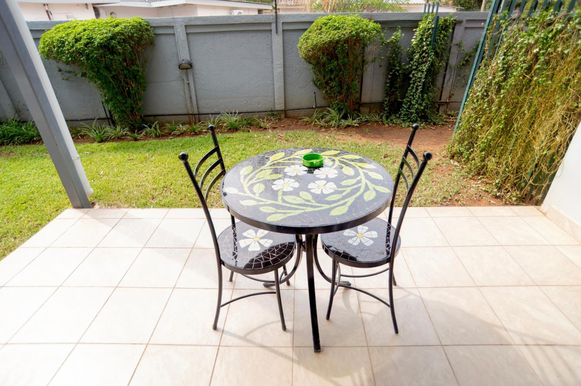 Apartments @ 125 Gaborone Eksteriør bilde